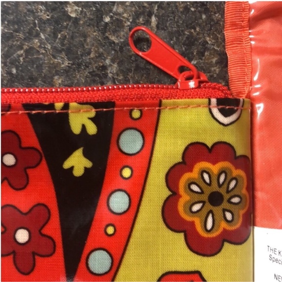 3/$15 ❤️ 12/14 Kalencom diaper change station with wipe case - Picture 6 of 9